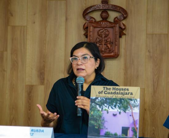 Investigadores del CUAAD, en conjunto con universidades extranjeras, crean este volumen con el fin de rescatar la obra del arquitecto tapatío