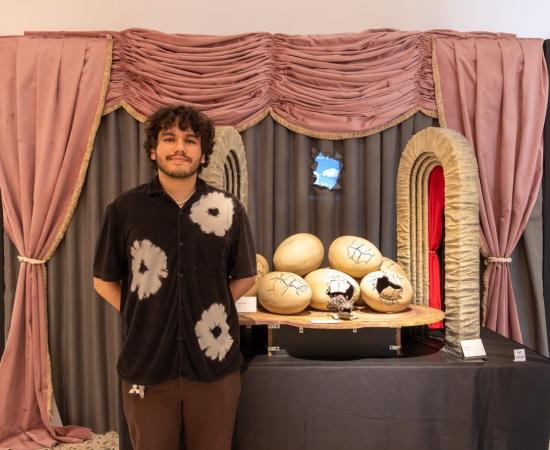 El Museo de las Artes recibe puppets y piezas de un cortometraje nominado a los Premios Ariel y que surgió de una residencia en el Taller del Chucho
