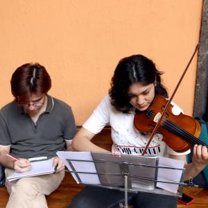 Desde 1975, el Día internacional de la música es celebrado no sólo por académicos e intelectuales en la materia, sino también por todas y todos los amantes de la melodía, la canción popular o urbana y de aquellas tonadas que hacen vibrar el cuerpo