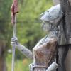 Las otras Minervas… Las derrotadas consiste en la creación de dos esculturas de la diosa romana de la sabiduría y la guerra