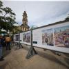 Inauguran placas de escritores y la exposición “Acuarela de luz, esto es Jalisco” en Paseo Alcalde